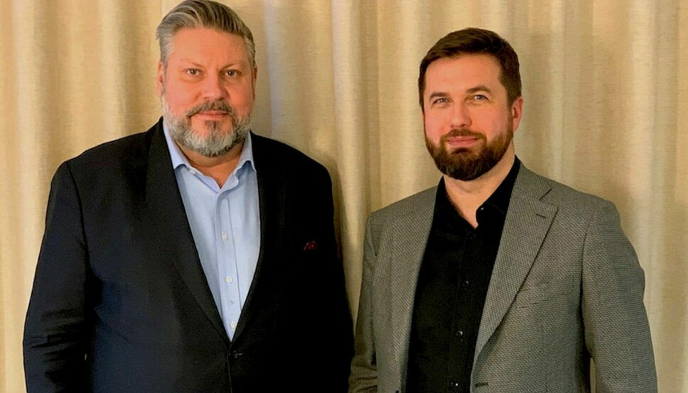 Michael Jäderlind, vd för Nova Consulting Group i Sverige och Lukasz Ciesielski nyutsedd chef för Nova Consulting Group i Polen